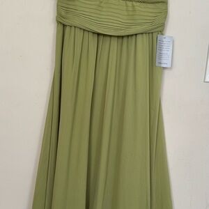 Elegant Green Strapless Dress